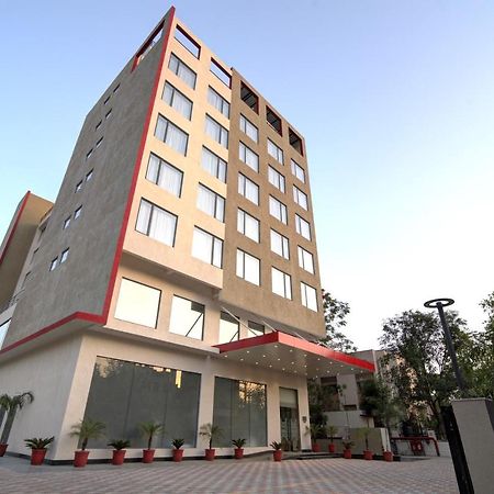 7 Apple Hotel Pratap Nagar, 斋浦尔 外观 照片